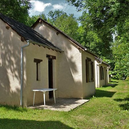 Camping Le Paisserou Najac Eksteriør billede