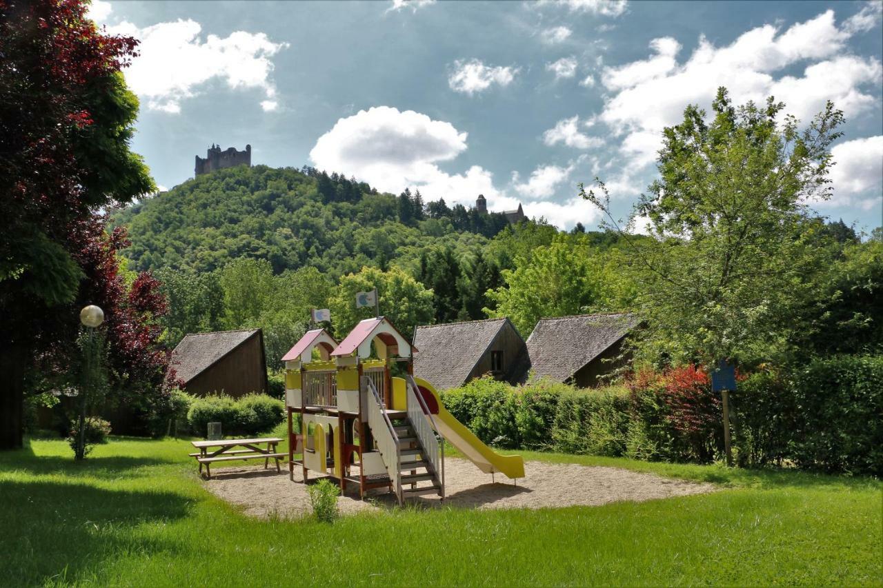 Camping Le Paisserou Najac Eksteriør billede