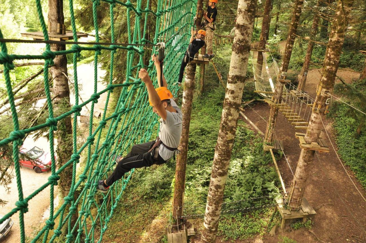 Camping Le Paisserou Najac Eksteriør billede
